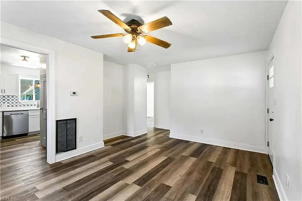 401 Melville RD, HAMPTON VA 23661 thumb 7