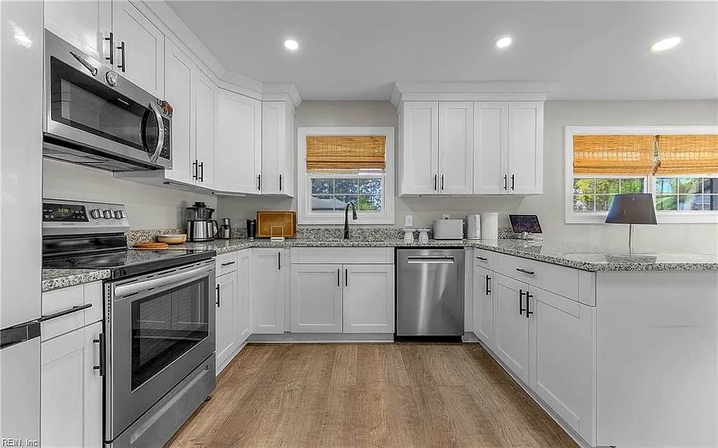 725 N Great Neck RD, VIRGINIABEACH VA 23454 thumb 10