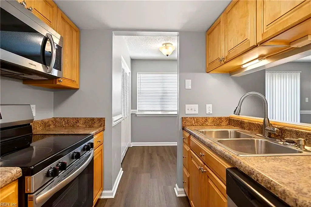 3528 Dublin CT, VIRGINIABEACH VA 23453 thumb 10