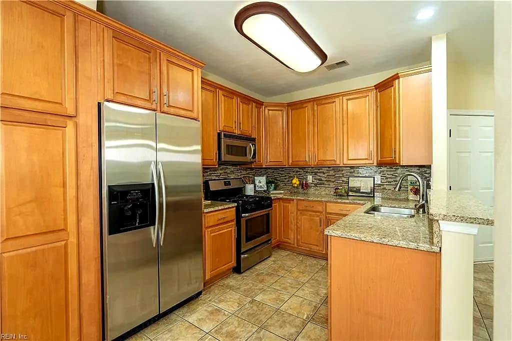 114 Bluff TER, NEWPORTNEWS VA 23602 thumb 7