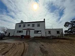 323 S Willard AVE, HAMPTON VA 23663 - Photo 3