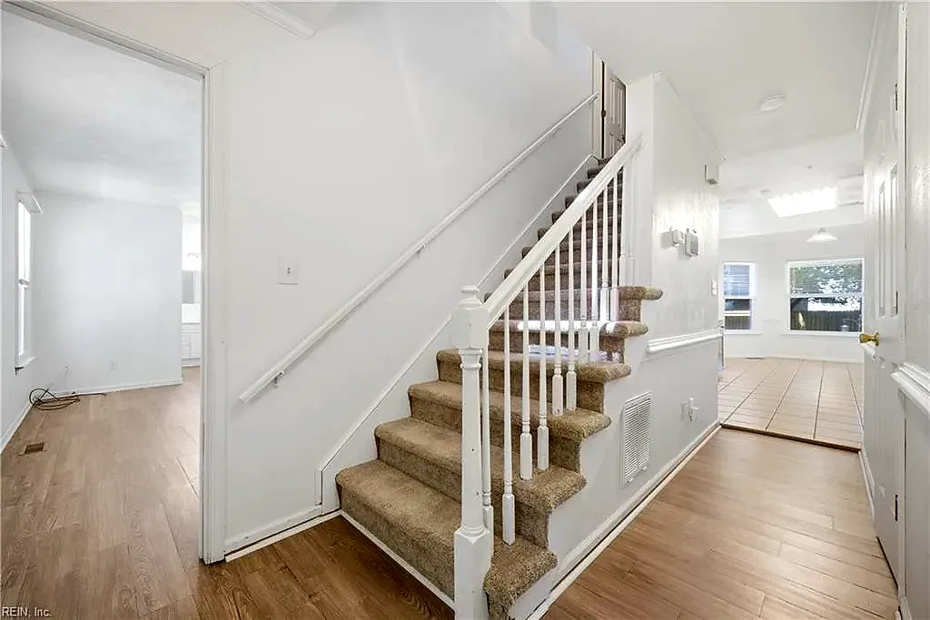 1113 Crystalwood CIR, CHESAPEAKE VA 23320 thumb 7