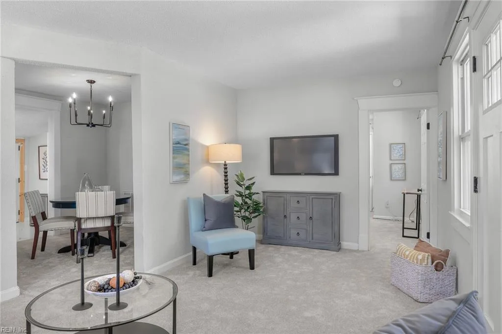 8916 London ST, NORFOLK VA 23503 - Photo 3