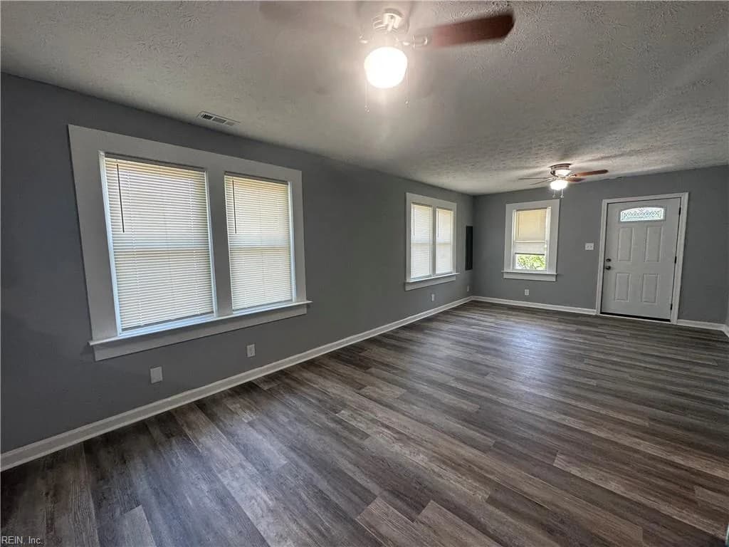 26 Woodland RD, HAMPTON VA 23663 thumb 12