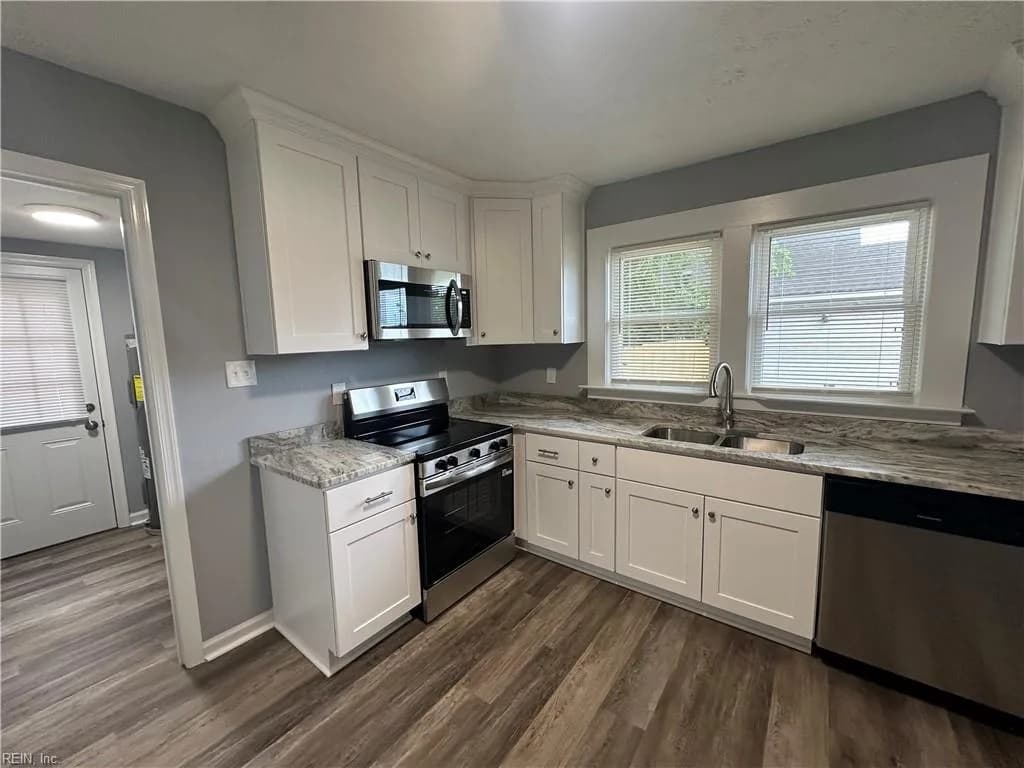 26 Woodland RD, HAMPTON VA 23663 - Photo 4