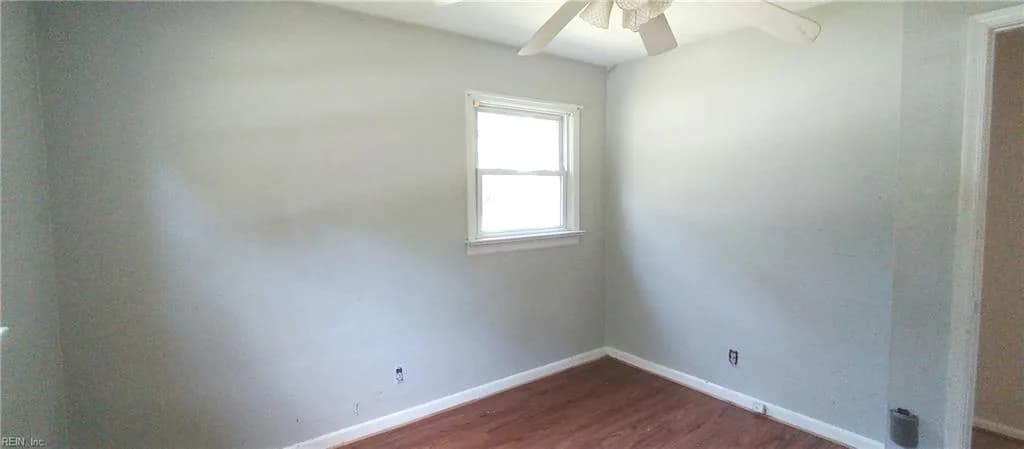 329 DE LAURA DR, NEWPORTNEWS VA 23608 thumb 12