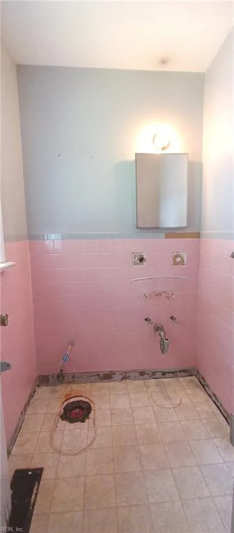 329 DE LAURA DR, NEWPORTNEWS VA 23608 thumb 10