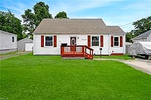 3496 E Bonner DR, NORFOLK VA 23513 - Main photo