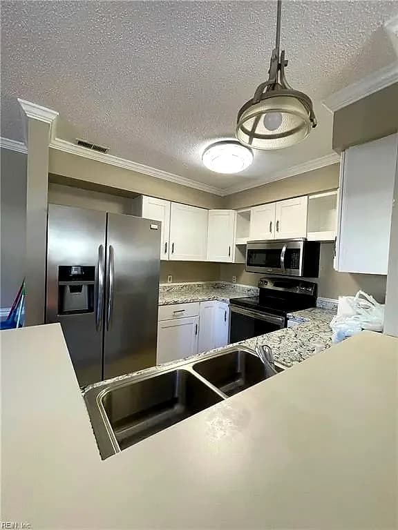 110 Kingsbridge LN, YORKTOWN VA 23692 thumb 9