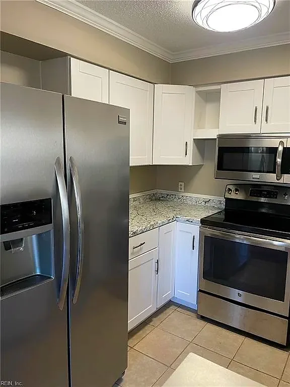 110 Kingsbridge LN, YORKTOWN VA 23692 thumb 10