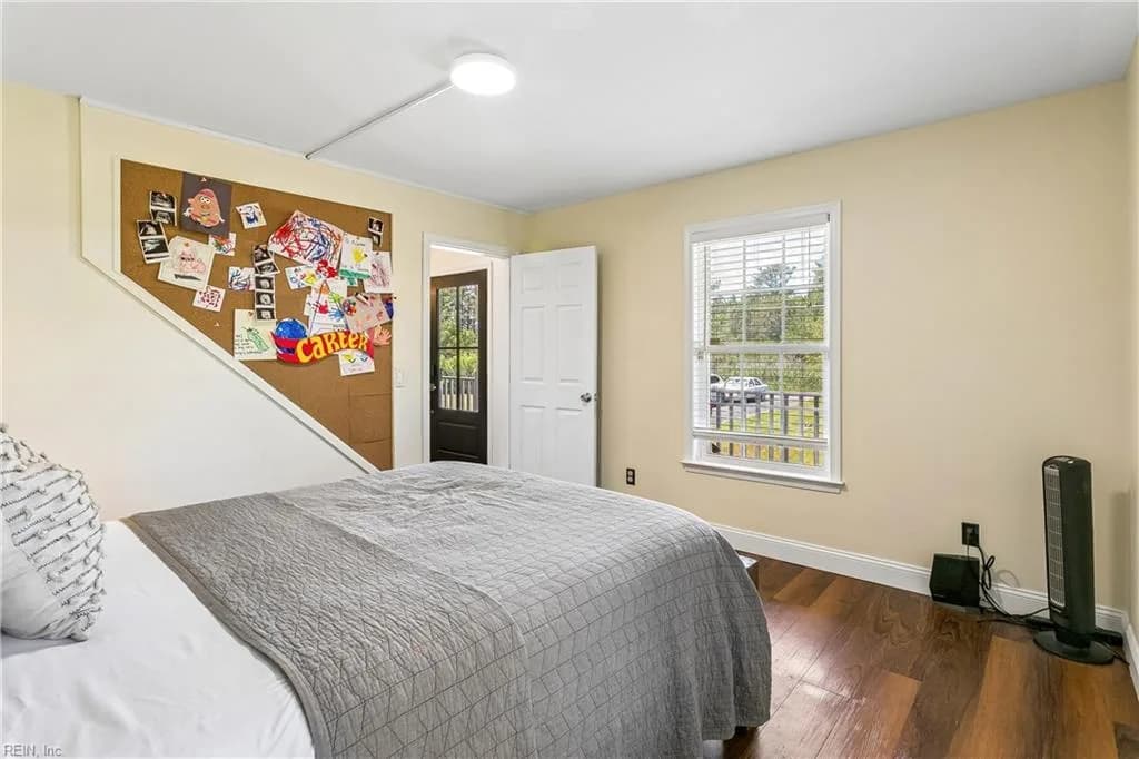 2357 Jenkins Neck RD, HAYES VA 23072 thumb 10