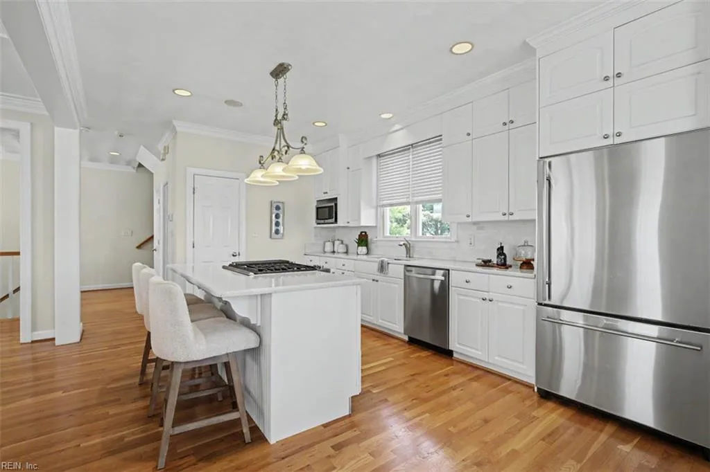 5022 Pleasant AVE, NORFOLK VA 23518 thumb 12