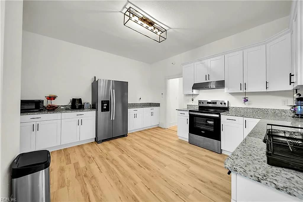 311 W 32nd ST, NORFOLK VA 23508 - Photo 5