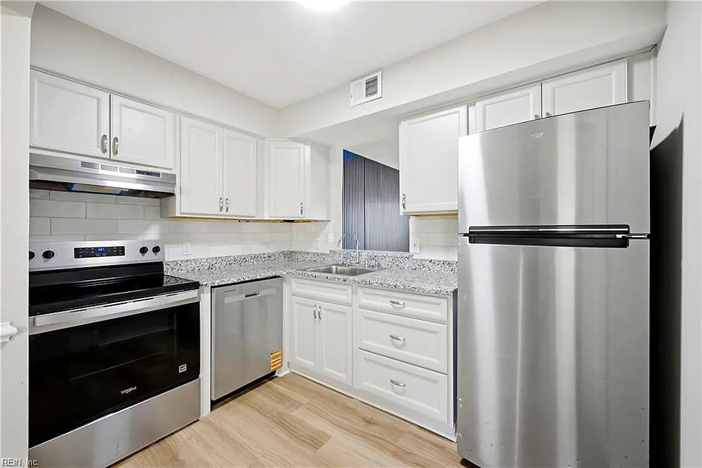 6229 Lippizan CIR, VIRGINIABEACH VA 23464 thumb 10