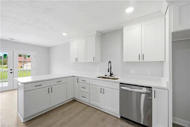 2084 Nansemond PW, SUFFOLK VA 23434 thumb 11