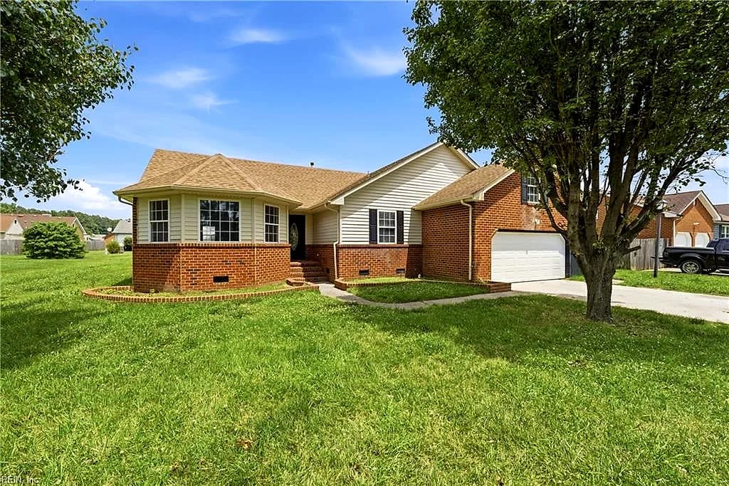2084 Nansemond PW, SUFFOLK VA 23434 - Photo 3