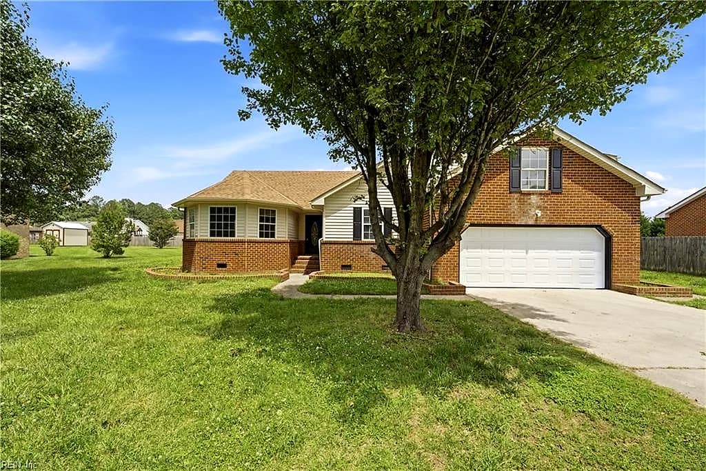 2084 Nansemond PW, SUFFOLK VA 23434 - Photo 4