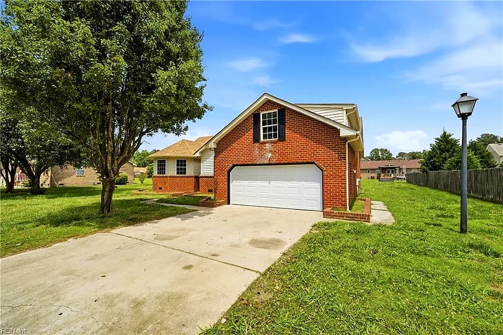 2084 Nansemond PW, SUFFOLK VA 23434 - Photo 5