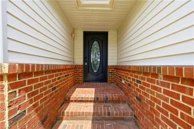 2084 Nansemond PW, SUFFOLK VA 23434 thumb 6