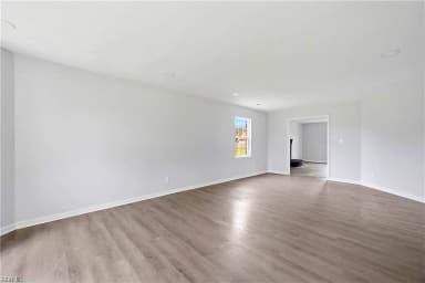 2084 Nansemond PW, SUFFOLK VA 23434 thumb 9