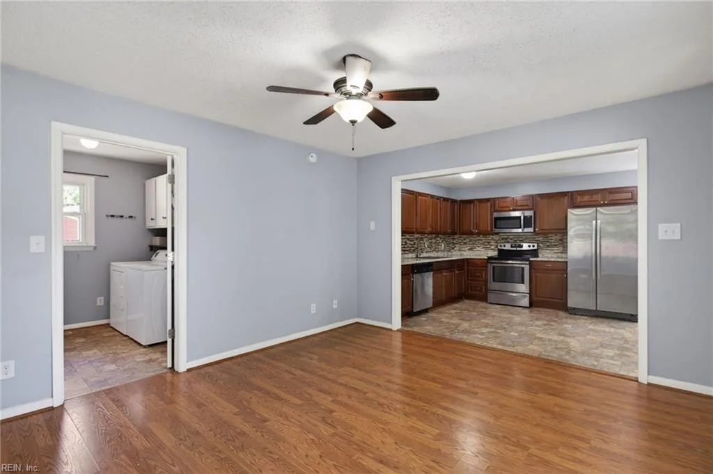 508 Mooney RD, CHESAPEAKE VA 23325 thumb 6