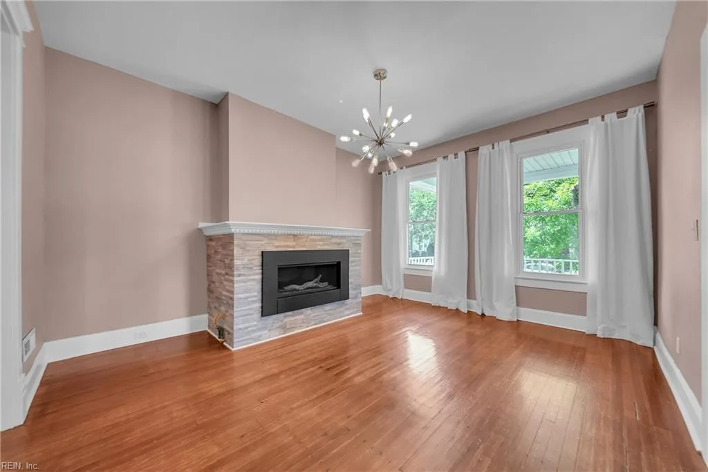 238 W 33rd ST, NORFOLK VA 23504 thumb 11