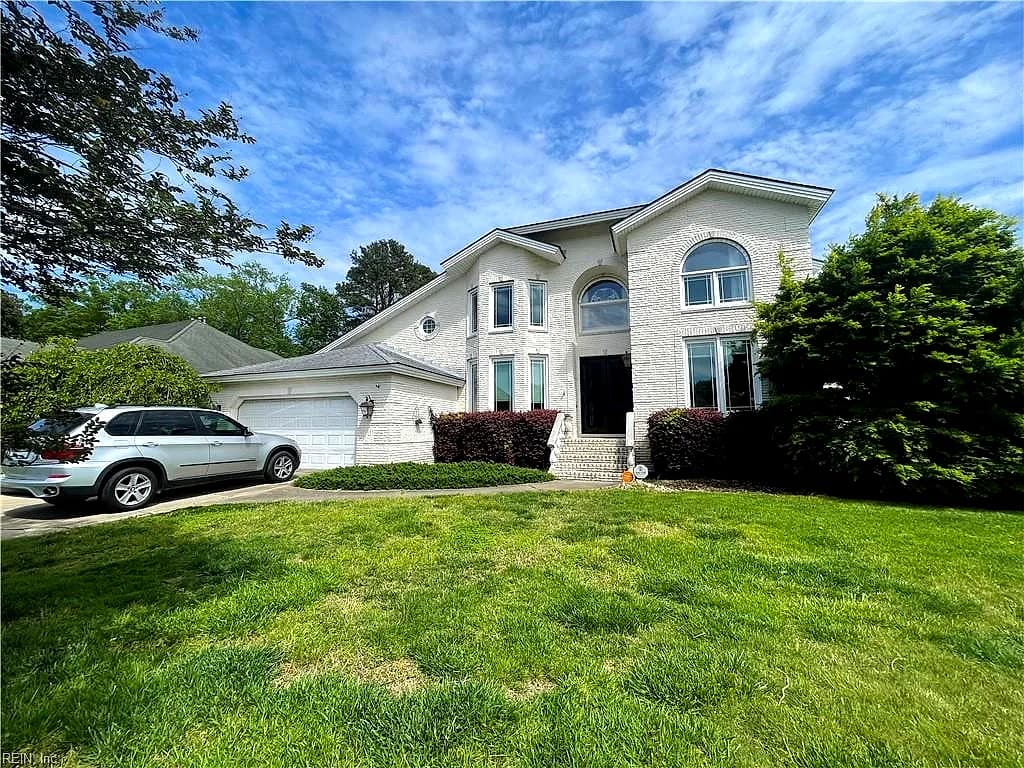 217 Golden Maple DR, CHESAPEAKE VA 23322 - Photo 2