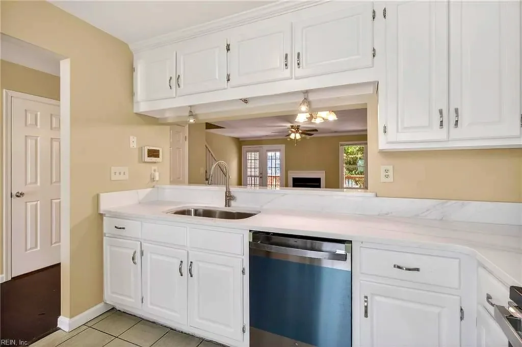 508 Long PT, CHESAPEAKE VA 23322 thumb 8