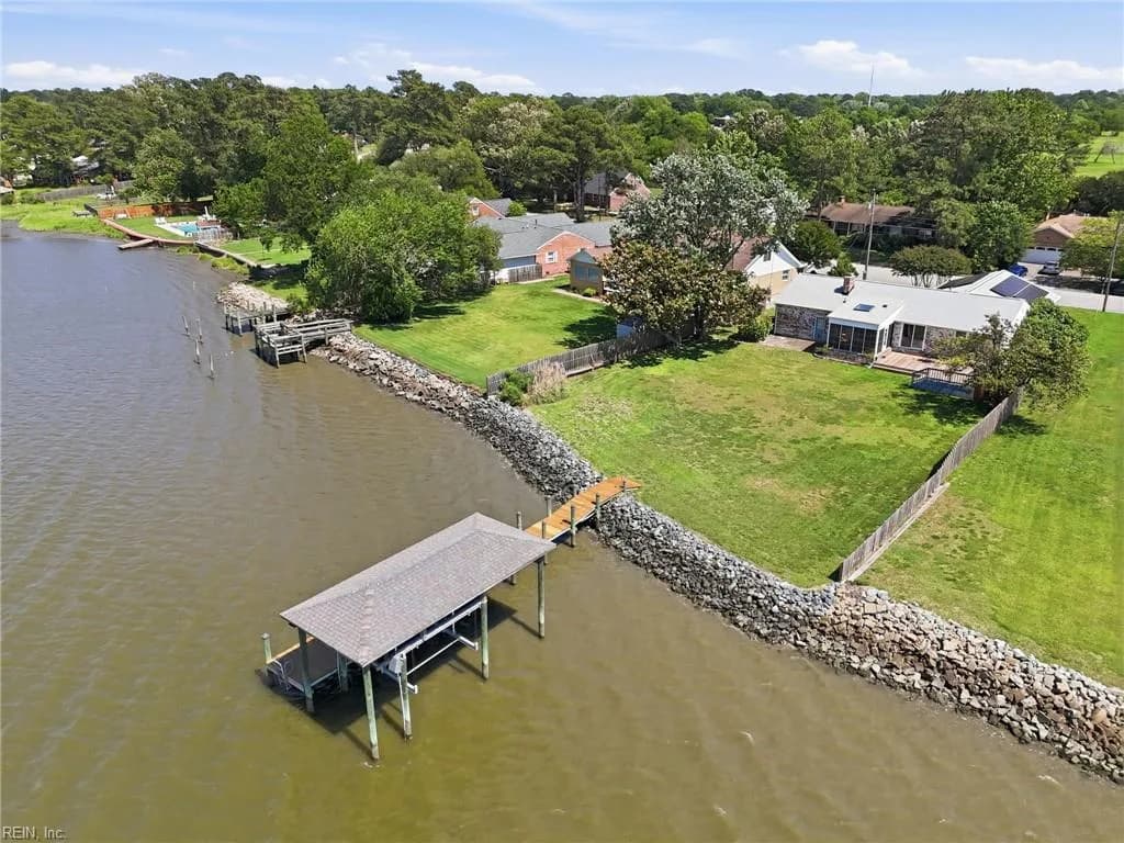 18 Eagle Point RD, HAMPTON VA 23669 thumb 11