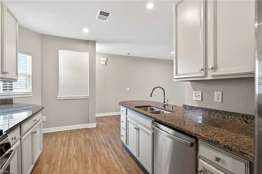 132 Riley WAY, SMITHFIELD VA 23430 thumb 12