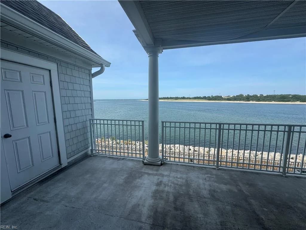 9462 Bay Front DR, NORFOLK VA 23518 thumb 11