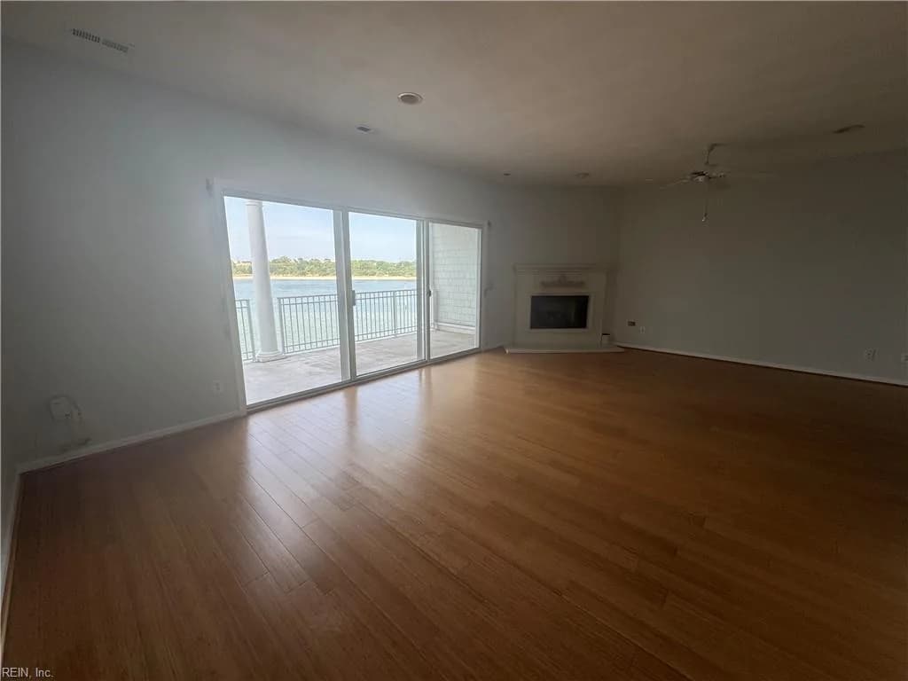9462 Bay Front DR, NORFOLK VA 23518 thumb 8