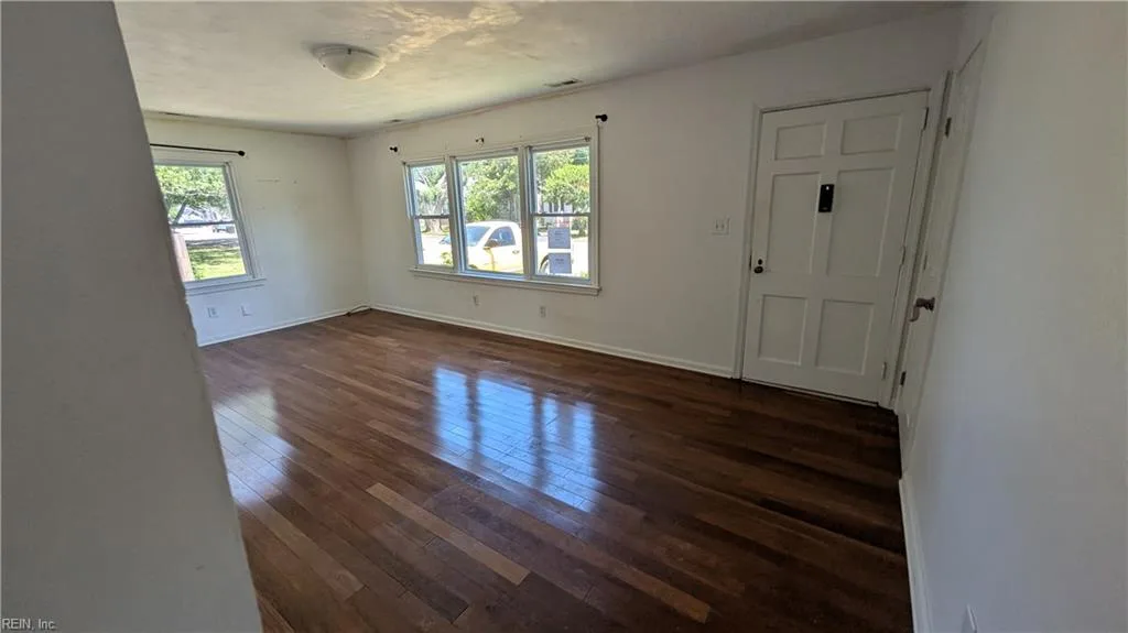23 Laurel DR, HAMPTON VA 23669 thumb 7