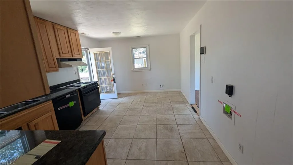 23 Laurel DR, HAMPTON VA 23669 thumb 9