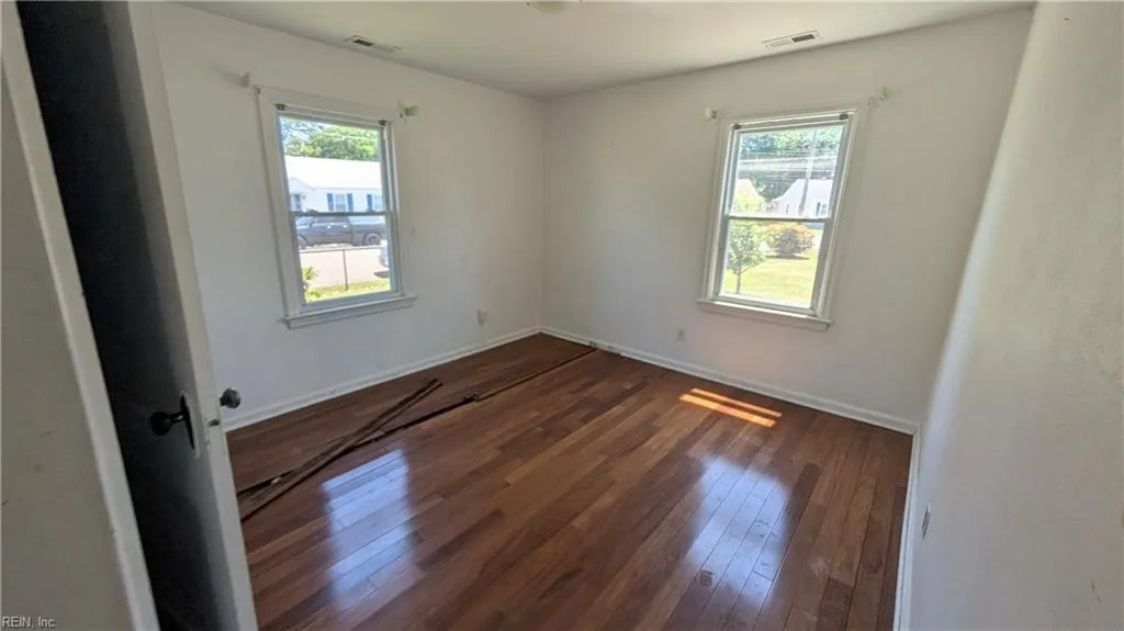 23 Laurel DR, HAMPTON VA 23669 thumb 10