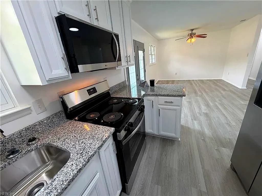 2 Butler Farm RD, HAMPTON VA 23666 thumb 11