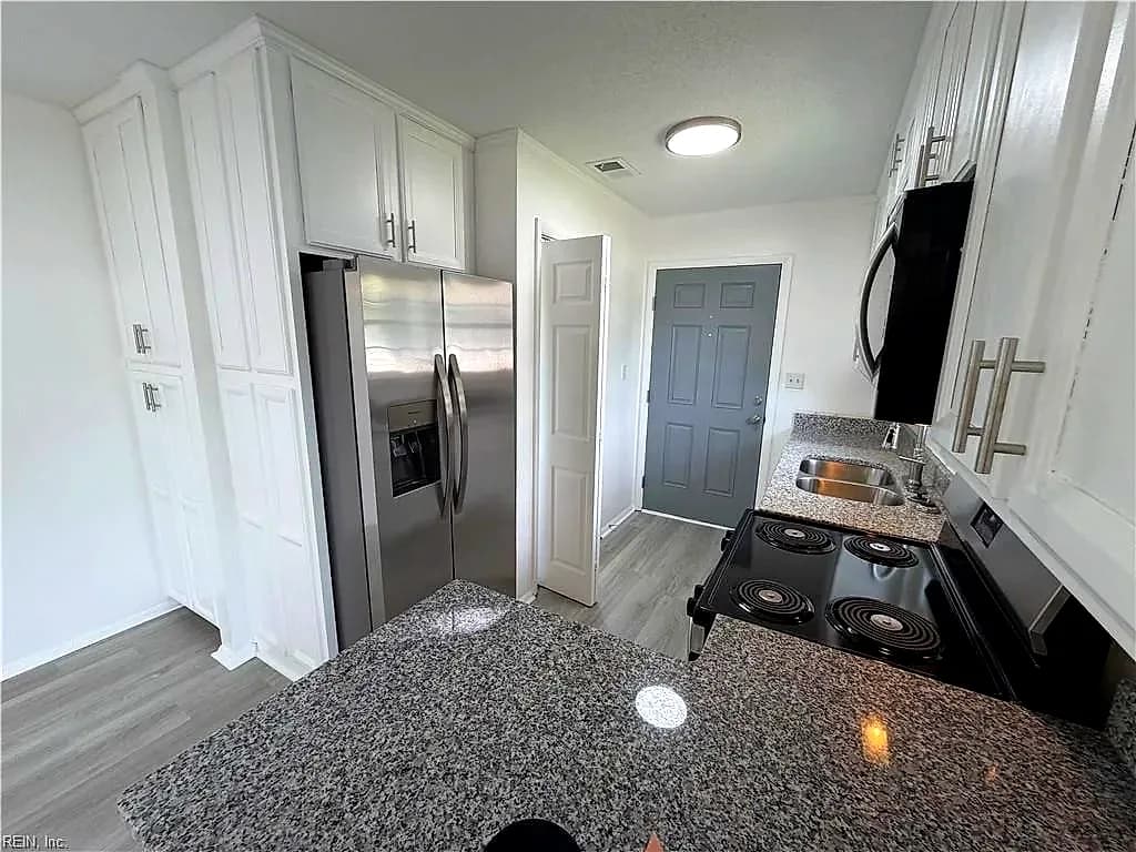 2 Butler Farm RD, HAMPTON VA 23666 thumb 9