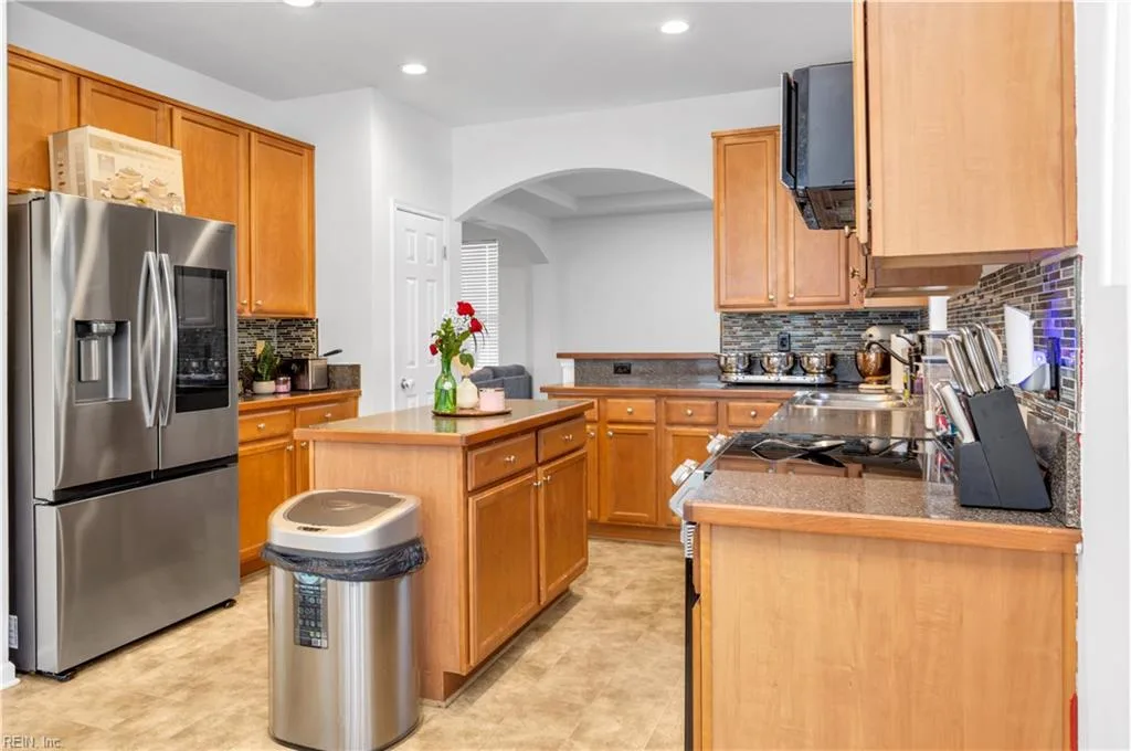 4125 TAUGHTLINE LOOP, CHESAPEAKE VA 23321 thumb 8