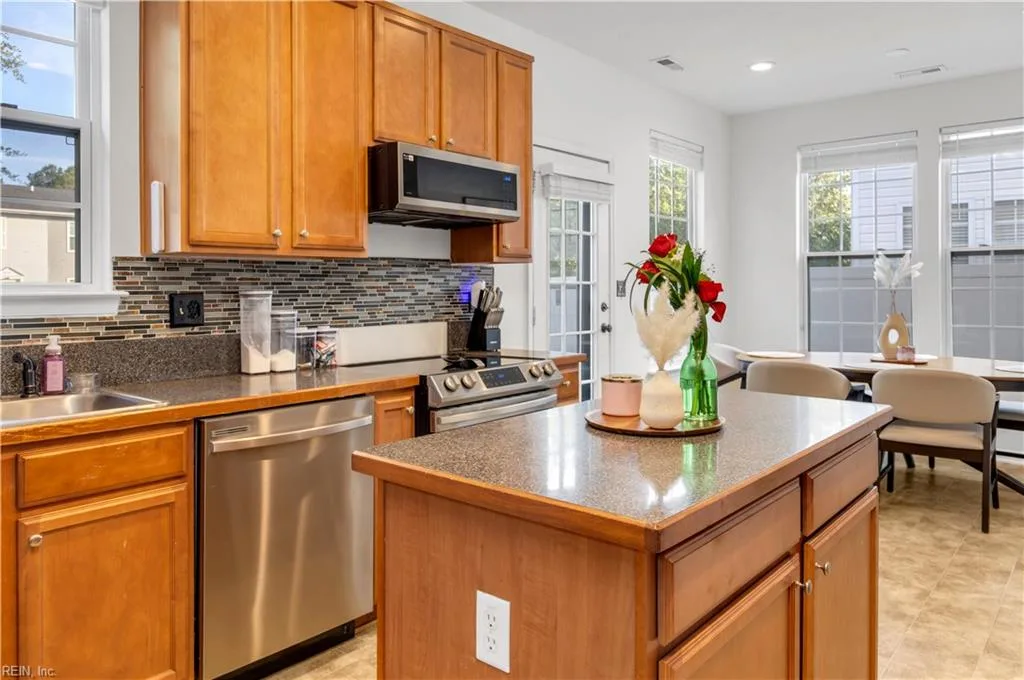 4125 TAUGHTLINE LOOP, CHESAPEAKE VA 23321 thumb 9