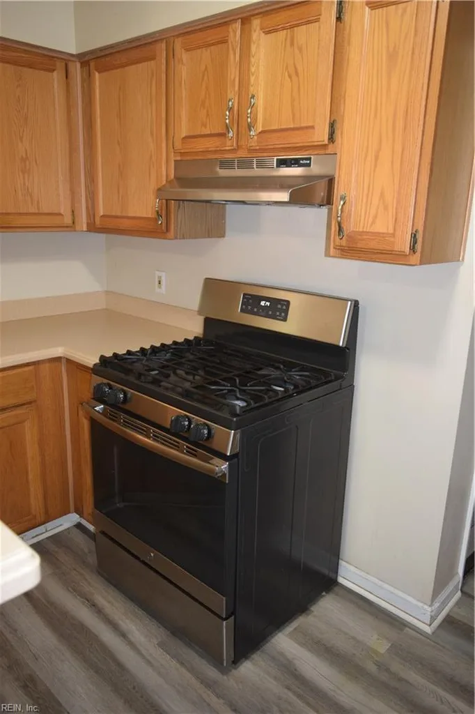 75 Madison CHSE, HAMPTON VA 23666 thumb 12