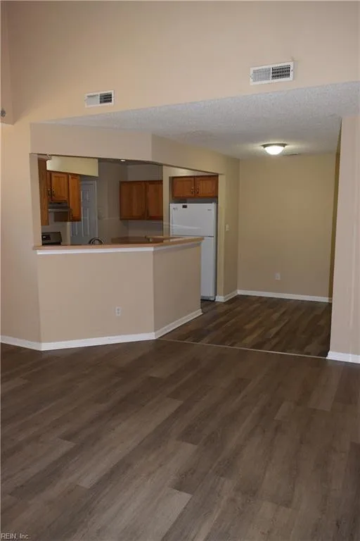 75 Madison CHSE, HAMPTON VA 23666 thumb 7