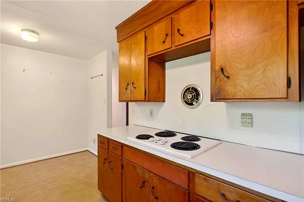 118 Claremont AVE, HAMPTON VA 23661 thumb 12
