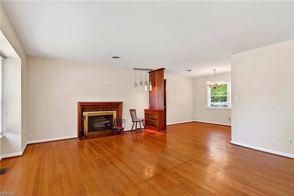 118 Claremont AVE, HAMPTON VA 23661 - Photo 4