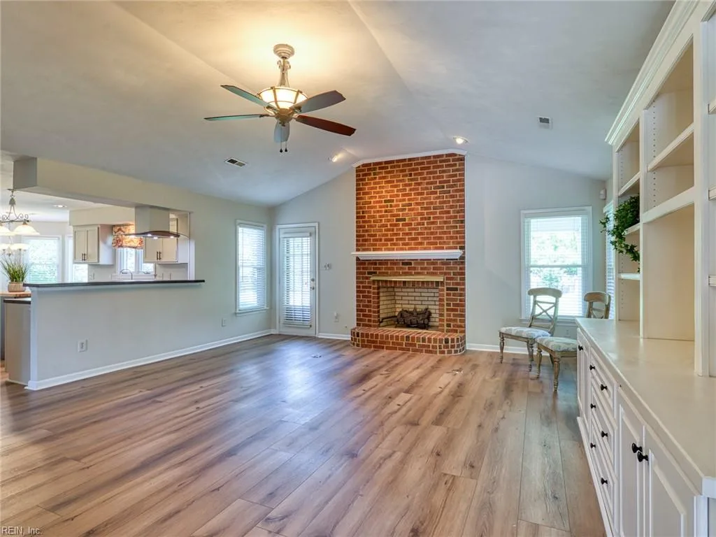 601 Guisborne CT, CHESAPEAKE VA 23322 thumb 6