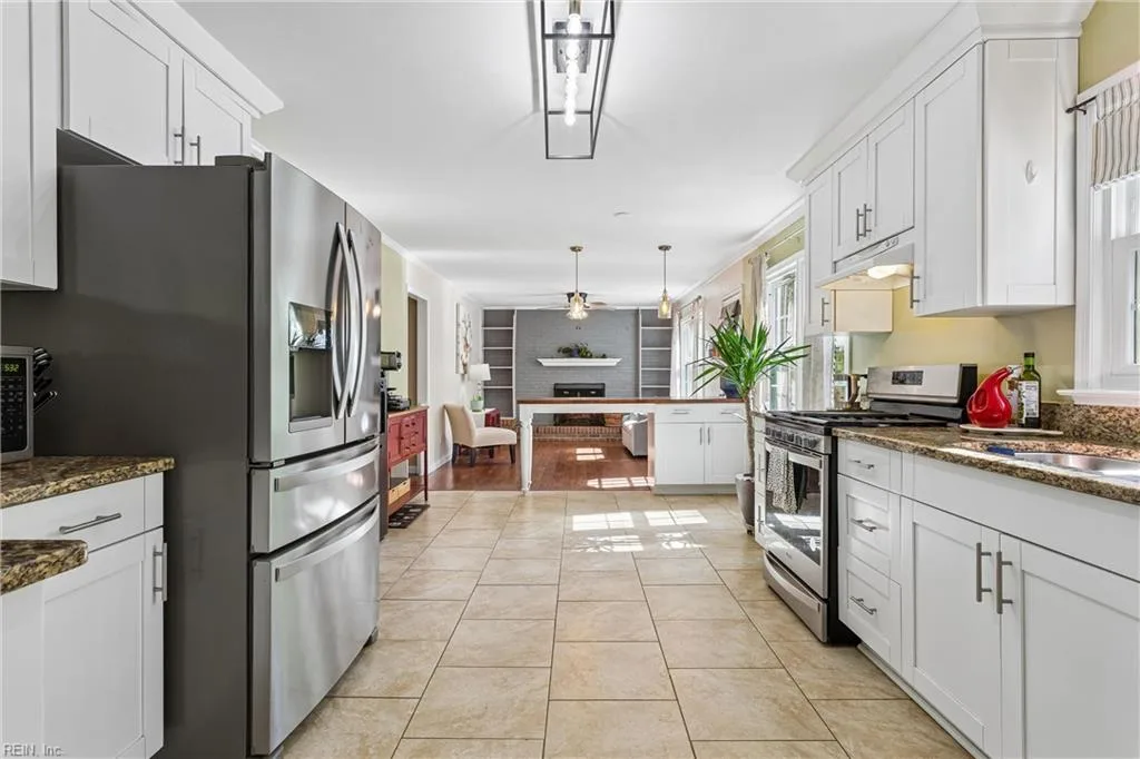 101 Azalea DR, YORKTOWN VA 23692 thumb 9