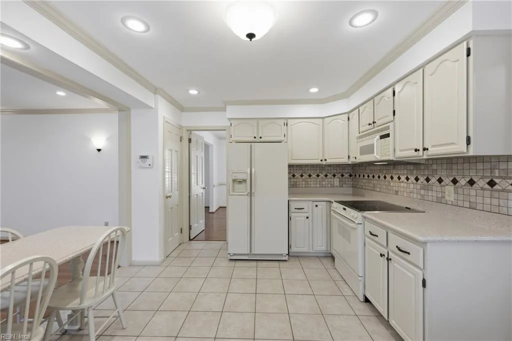 504 Bonsack CT, CHESAPEAKE VA 23322 thumb 6