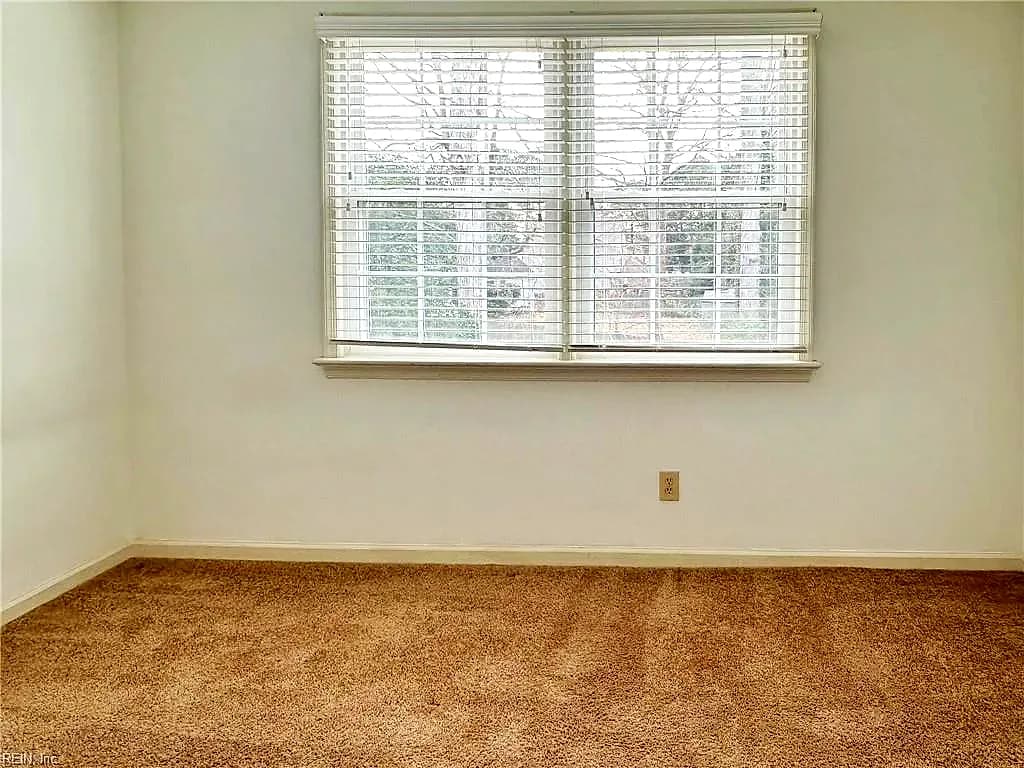 417 Burnham PL, NEWPORTNEWS VA 23606 thumb 12