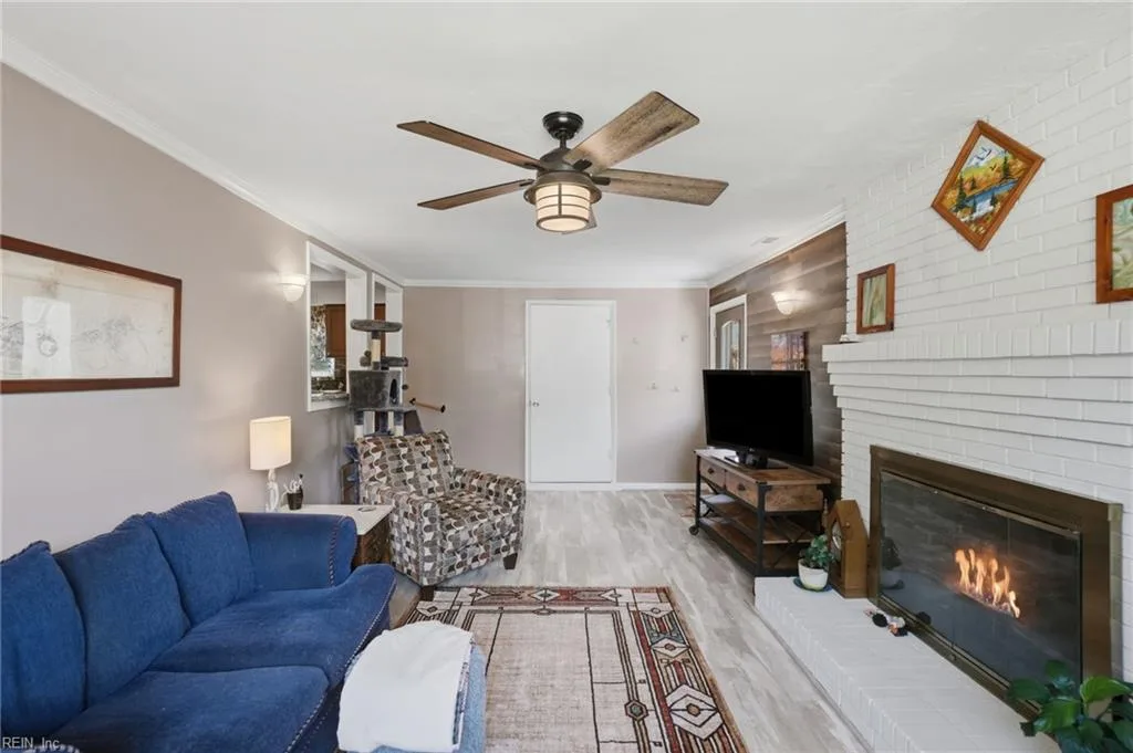2721 Early ST, NORFOLK VA 23513 thumb 9