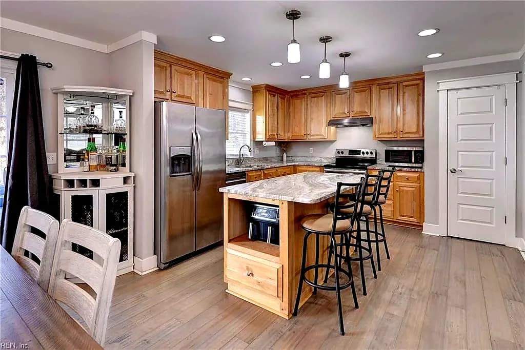 2205 Seaford RD, SEAFORD VA 23696 thumb 10