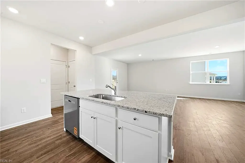 1009 Eastport PL, SUFFOLK VA 23435 thumb 7